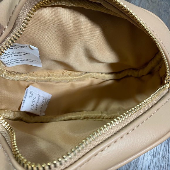 NEW | STEVE MADDEN Waist Bag - Picture 5 of 5